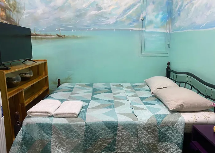 Budget Private Room With Attached Bathroom - No Parking Space